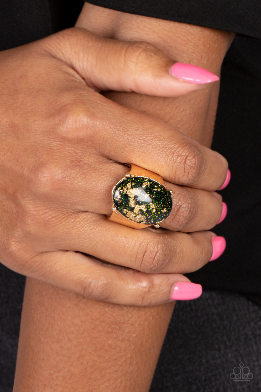 Paparazzi Gold Leaf Glam