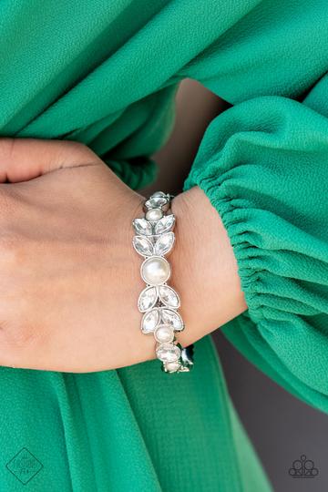 Paparazzi Regal Reminiscence White Bracelet