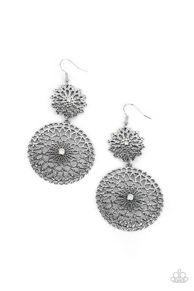 Paparazzi earrings Garden Mantra