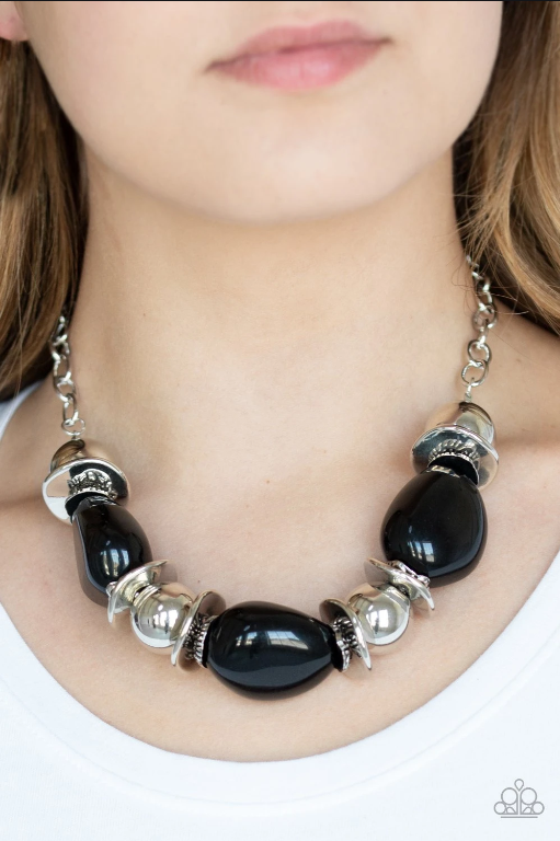 Paparazzi Vivid Vibes – Black