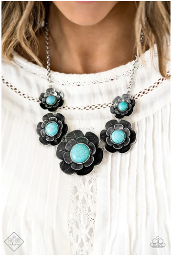 Paparazzi Bountiful Badlands - Blue