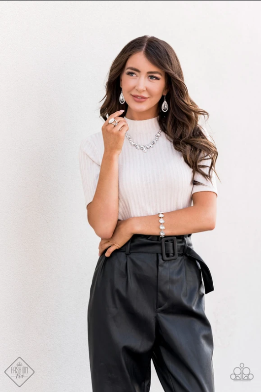Paparazzi Fiercely 5th Avenue -Fashion Fix Set - July 2020