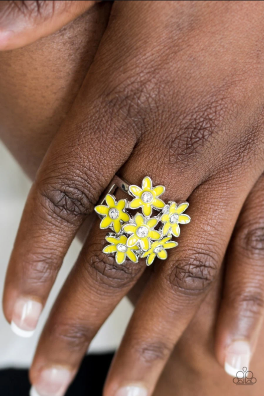 Paparazzi Blooming Bouquets