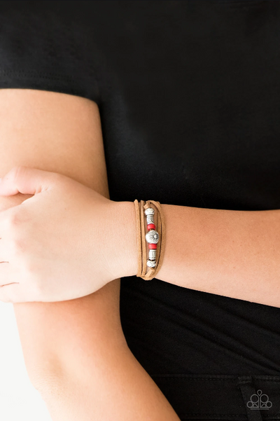 Paparazzi Find Your Way - Studio Bling by Glam With Mack