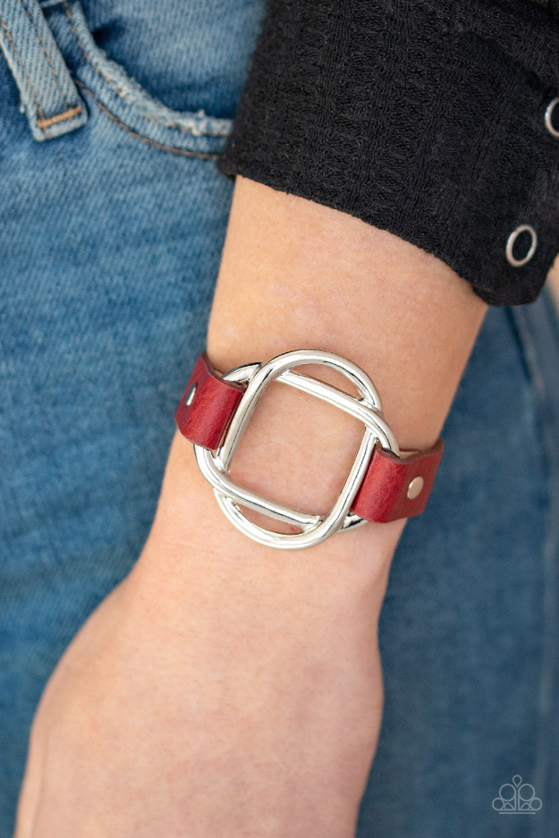 Paparazzi Nautically Knotted