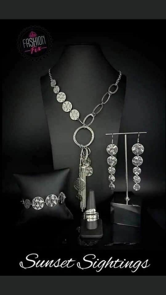 Paparazzi Sunset Sightings Fashion Fix Exclusive – January 2020